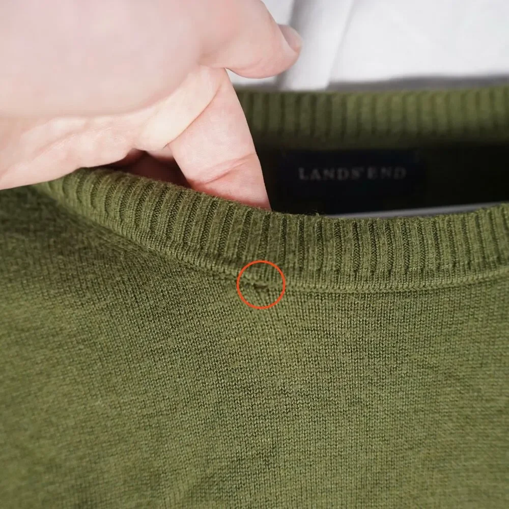 Apple Inc. Lands' End Sweater Green Embroidered Logo XL See Photos